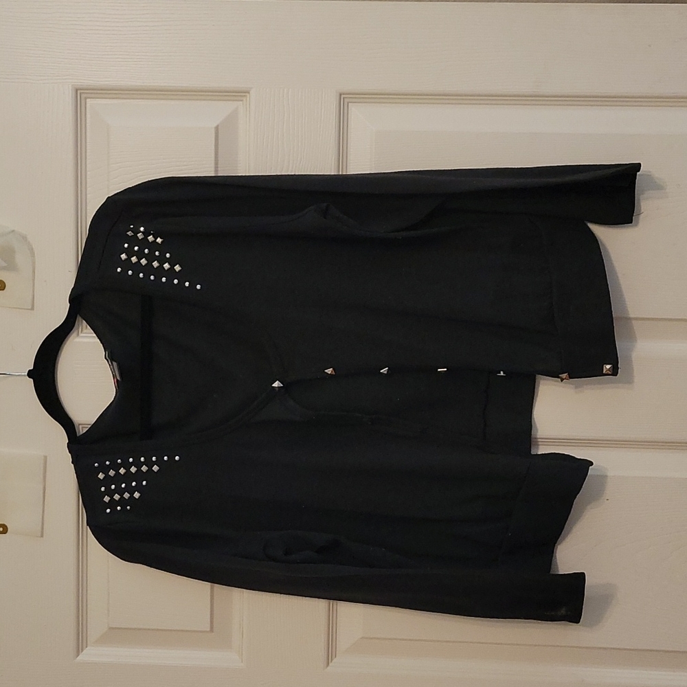 Short cardigan